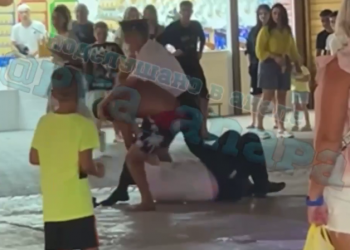 В анапском поселке мужчина напал на полицейских