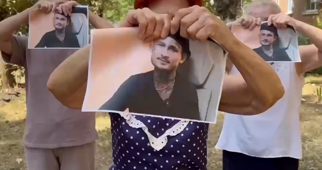 В Краснодаре бабушки порвали Моргенштерна*