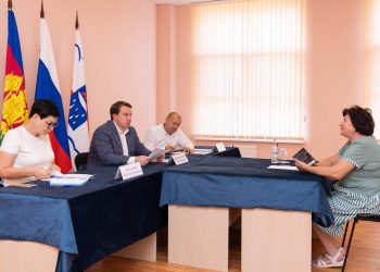 В Адлерском районе Сочи обновят 26 остановок