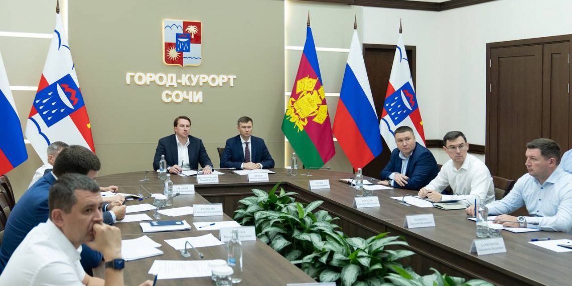 Права дольщиков двух ЖК в Сочи восстановят осенью