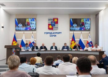 В Сочи проверят системы обеспечения безопасности в школах