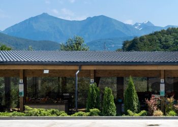 По просьбам сочинцев Красной Поляне откроют большую ярмарку