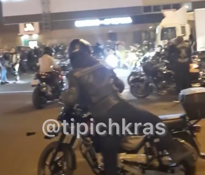 В Краснодаре байкеры почтили память своих погибших товарищей