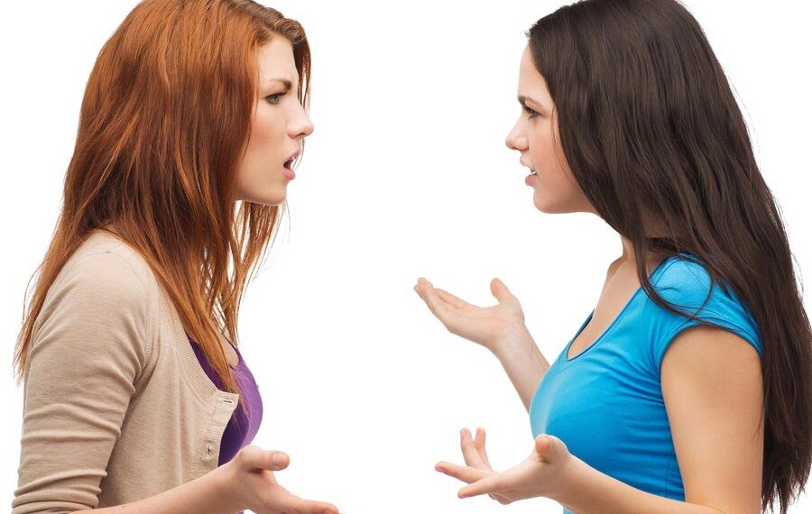 На Кубани охранница вокзала побила коллегу из-за сна на работе