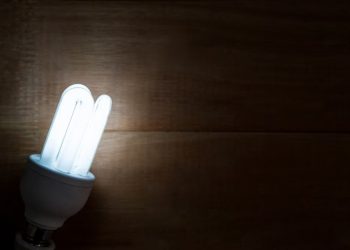 В Краснодаре жители 9 улиц 24 сентября остались без света из-за аварии