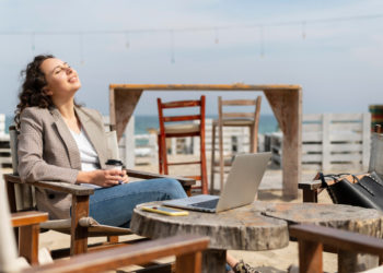 Вакансии в курортном городе — какие они бывают