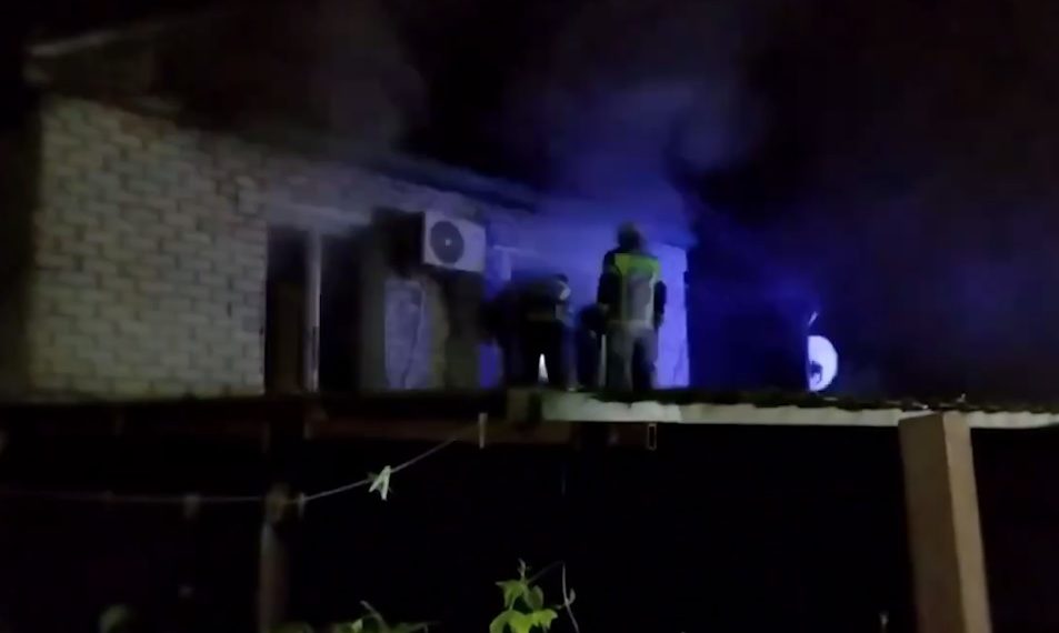 На пожаре в Туапсинском районе погибли 58-летние муж и жена