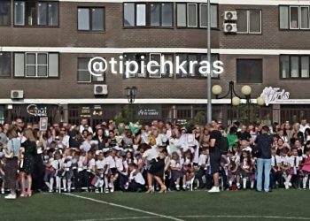 В краснодарской школе набрали 31 первый класс