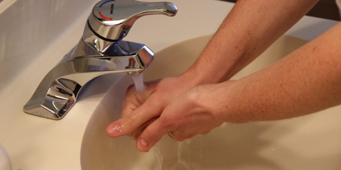 В Краснодаре четыре многоэтажки остались без воды