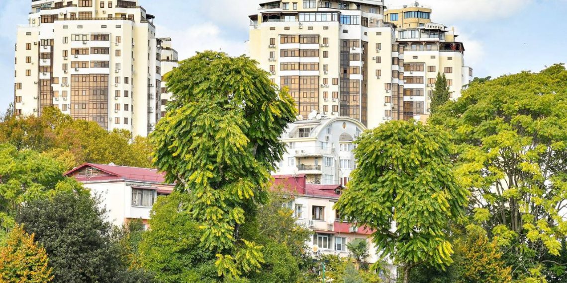 В Сочи завершилась подготовка жилья и соцобъектов к отопительному сезону