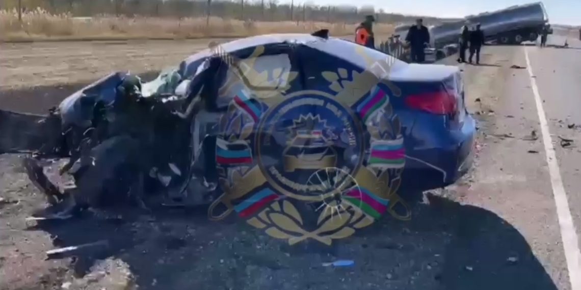 На Кубани водитель Hyundai врезался в грузовик и погиб