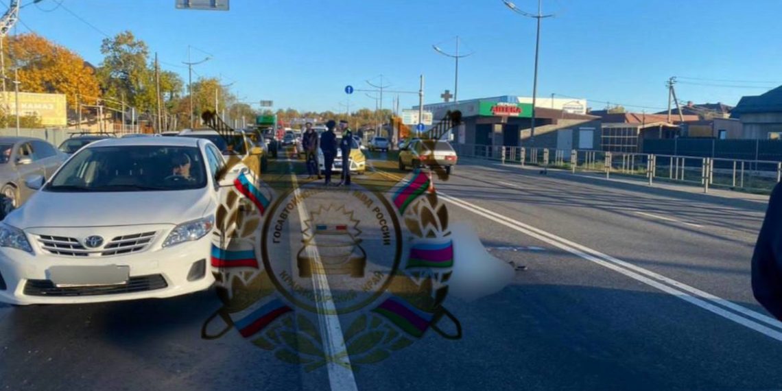 На Кубани грузовик насмерть сбил 36-летнего мужчину