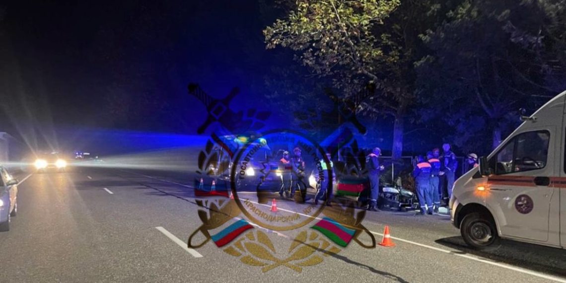 В ДТП с двумя легковушками в Сочи пострадали 3 человека