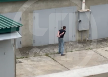 В Сочи мужчина представил себя птицей и пытался взлететь