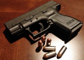 Краснодарец стрелял в двух соседей из травматического пистолета