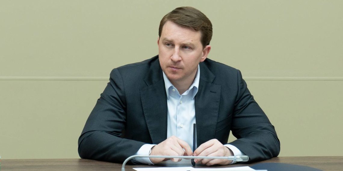 Копайгородский поздравил педагогов с Днем учителя