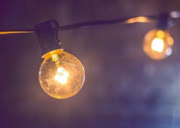 В Краснодаре ночью 22 октября три улицы остались без света