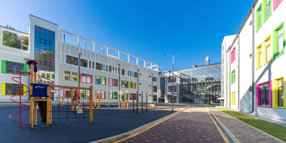 В Сочи построили новые корпуса для гимназии №9