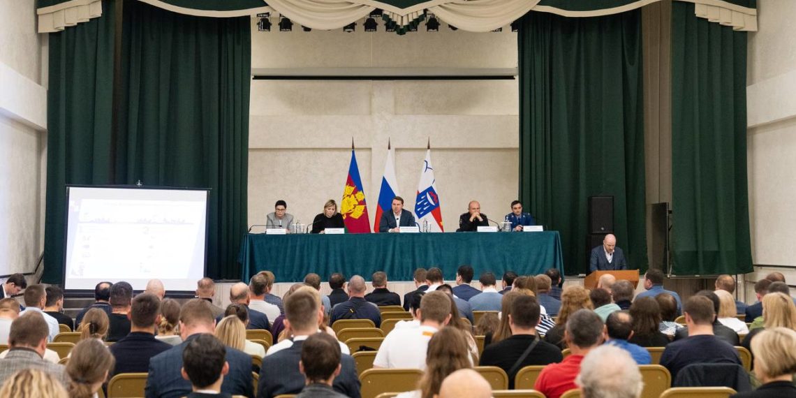 Копайгородский встретился с жителями Мамайки