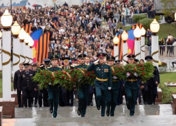 К 80-й годовщине освобождения Кубани в Сочи возложили цветы