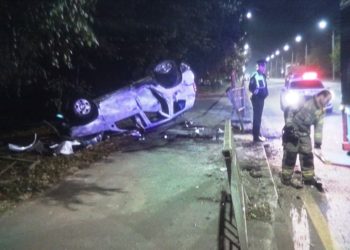 В Краснодаре 19-летний парень опрокинулся на Renault и погиб