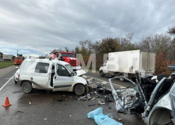 В Краснодаре лобовое столкновение унесло жизни