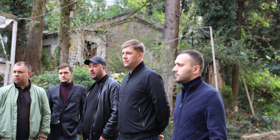 Проблемы решены. Депутаты Городского Собрания Сочи разобрались с проблемами жителей Завокзального района