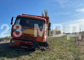 В ДТП на Кубани с КамАЗом и «Ладой» погибли три человека, еще двое пострадали