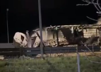 В ДТП с пожаром на Кубани пострадал водитель грузовика