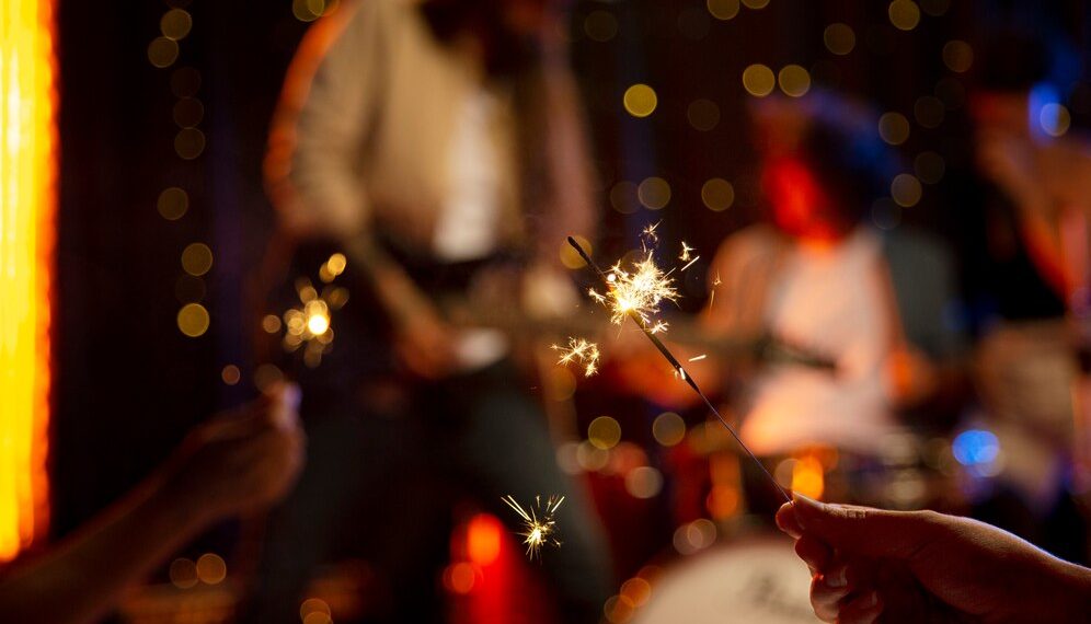 Синоптики резко изменили прогноз на новогоднюю ночь в Краснодарском крае