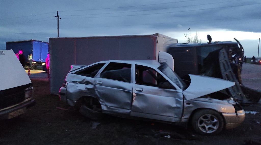 В ДТП на Кубани погиб один человек, еще трое пострадали