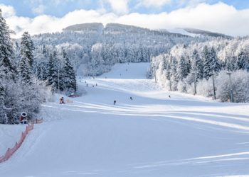 Синоптик Шувалов: в горах Красной Поляны выпадет до 40 см снега