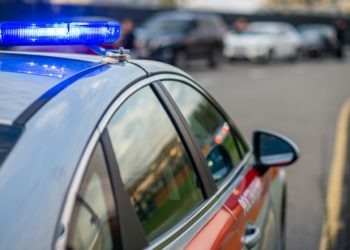 В Сочи голый мужчина устроил дебош в отеле