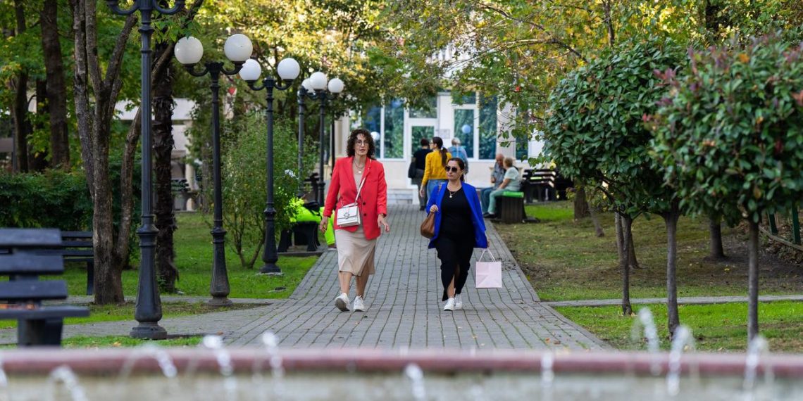 В сочинской Хосте обновляют сквер Влюбленных