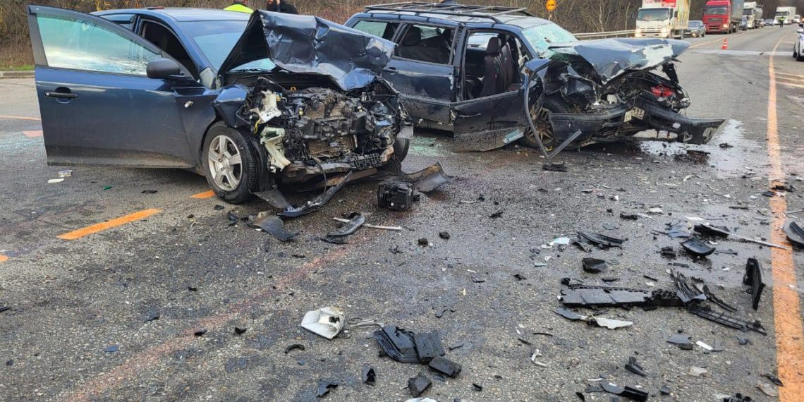 В ДТП на Кубани погиб 59-летний мужчина и пострадали четыре человека