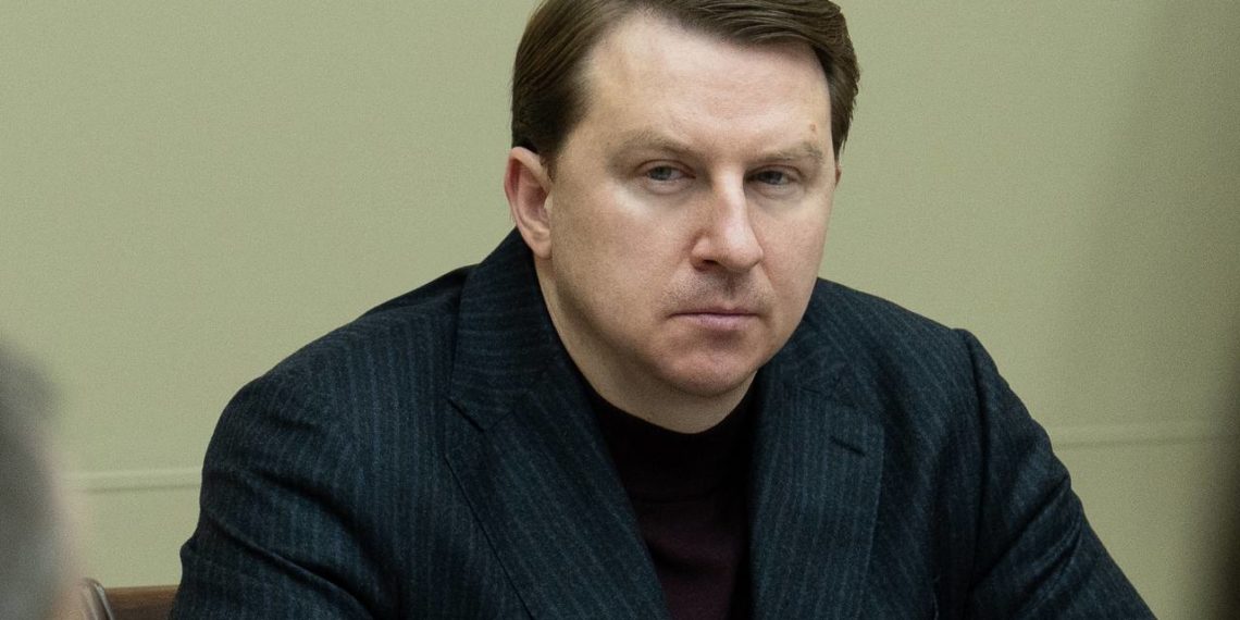 Копайгородский: в Сочи закрыли зимние пляжи из-за непогоды