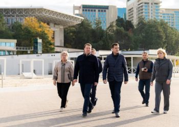 Копайгородский: в Сочи возобновили работу около 70% прибрежных кафе