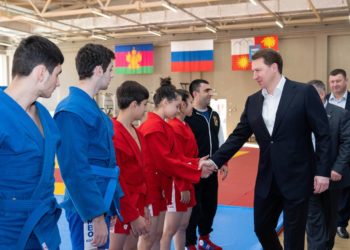 Копайгородский встретился с победителями соревнований Школьной Лиги Самбо