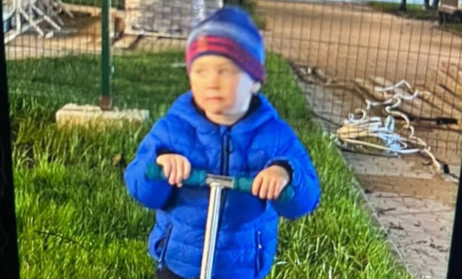 Пропавшего в Сочи трехлетнего ребенка ищут полицейские