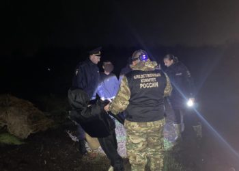 На Кубани двое мужчин убили коллегу руками, ногами и деталью от трактора