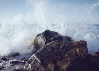 В Сочи на три дня объявили штормовое предупреждение