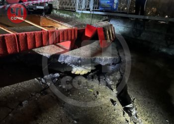 В Сочи назвали причину провала дороги на Вишневой