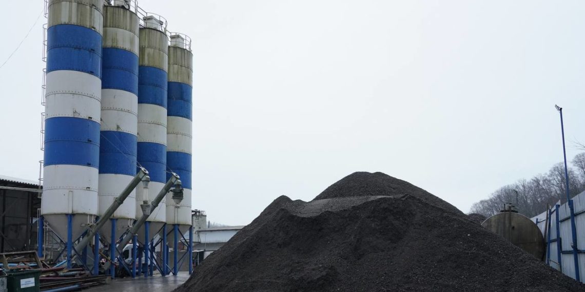 В Лазаревском районе Сочи отремонтируют 36 улиц