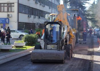 Копайгородский: в центре Сочи отремонтируют шесть дорог в 2024 году