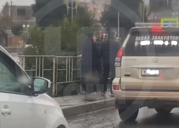 Эпичную драку у вокзала в Адлере сняли на видео