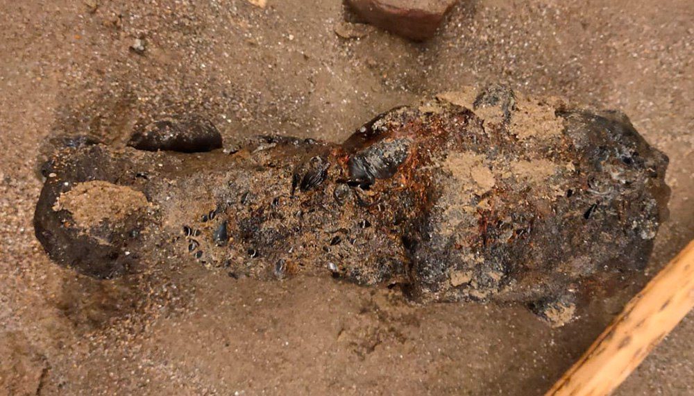 На одном из пляжей в Анапе нашли гранату