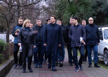 Копайгородский провел обход главных улиц микрорайона Макаренко