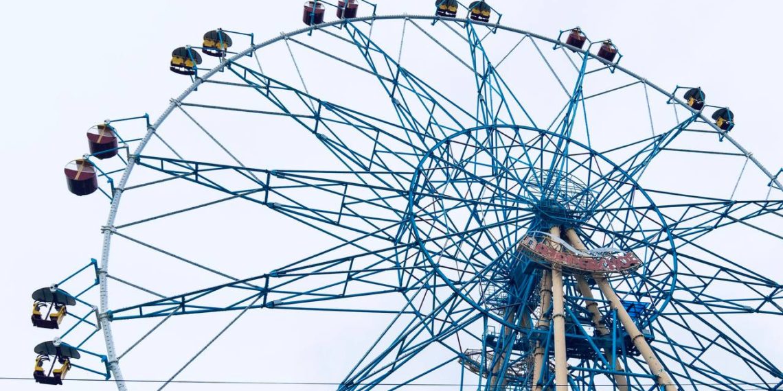 В Сочи благоустраивают парк 30-летия Победы в Великой Отечественной войне