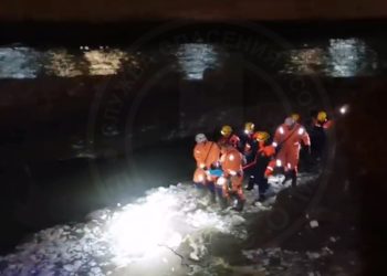 В Сочи спасли упавшего в реку мужчину