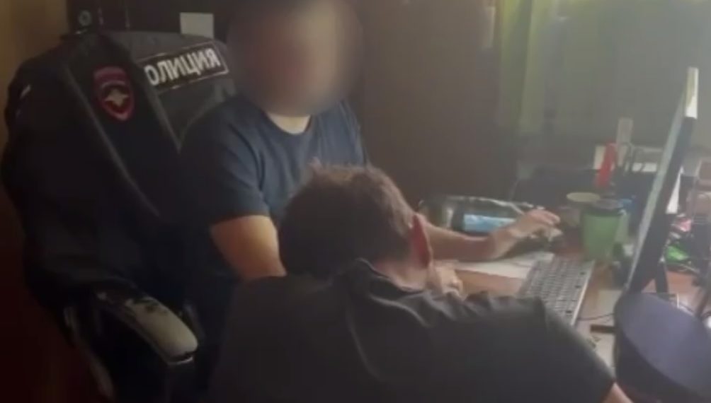 В Сочи мужчина напал с ножом на пенсионерку